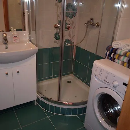 Luxury Apartment In Center Teplice Apartamento